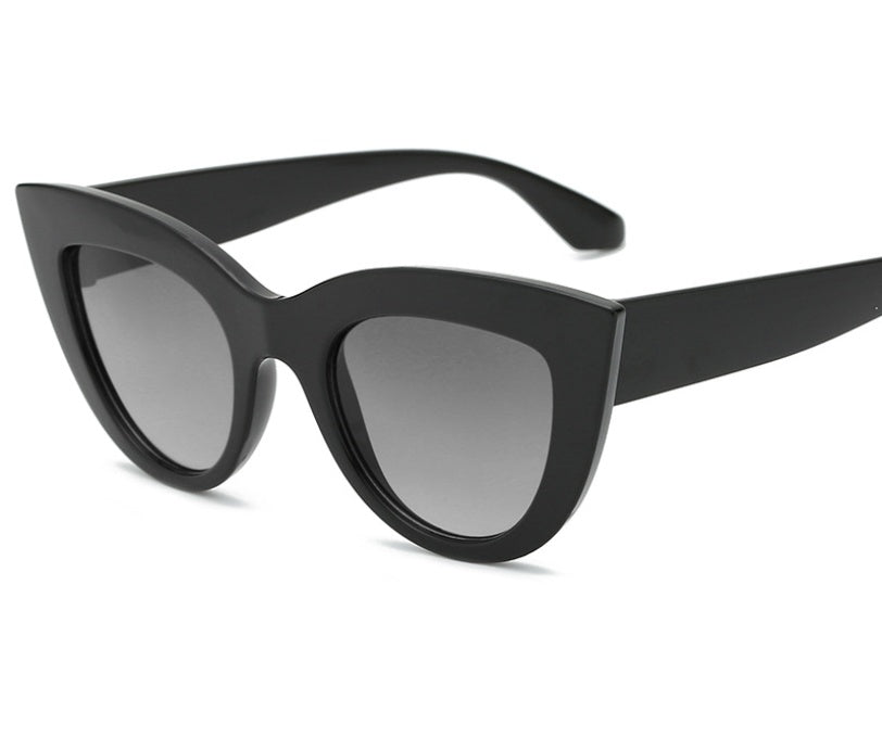 Emma - Trendy New Sunglasses