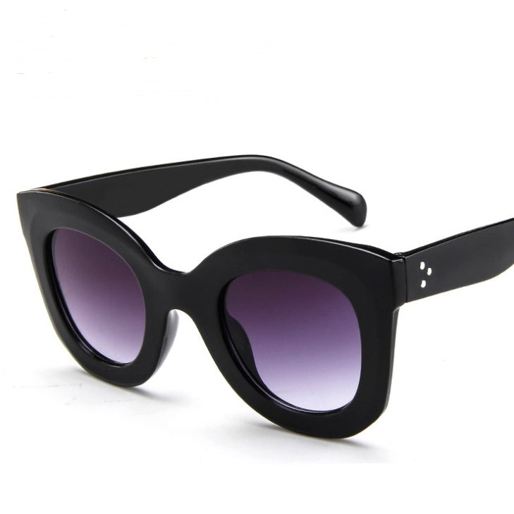 Vara - Chic Cat Eye Sunglasses
