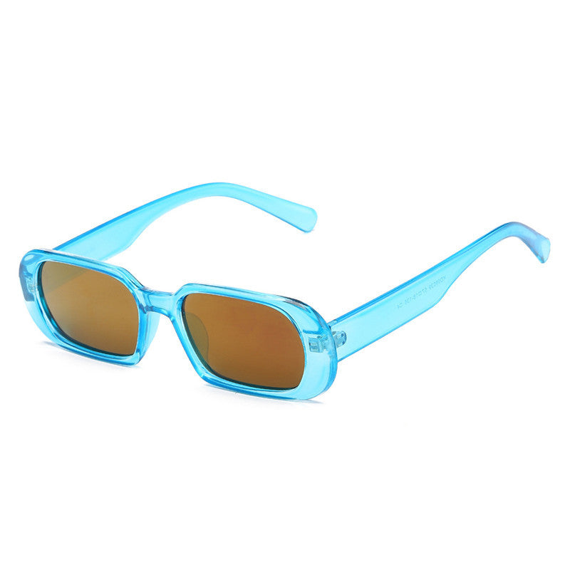 Nove – Retro Small Square Sunglasses