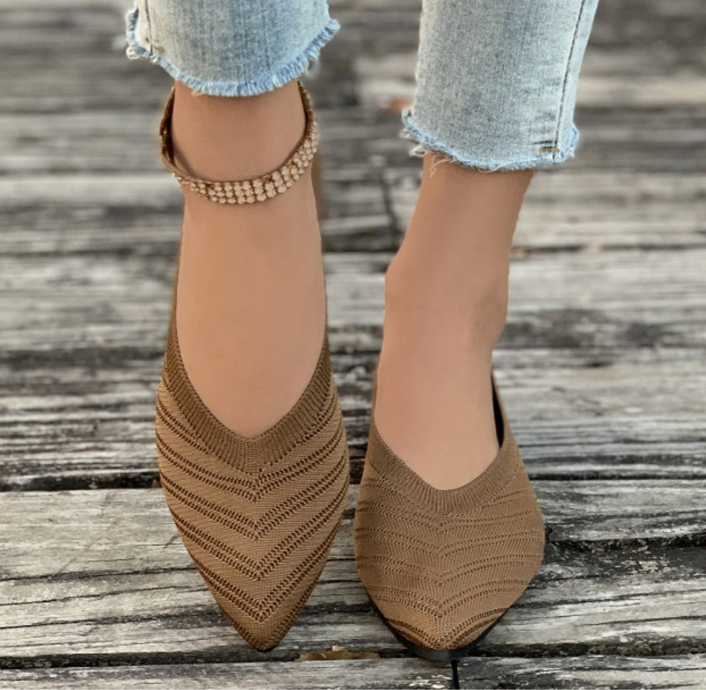 Lila – Comfortable Low-Cut Square Toe Flats