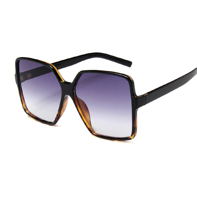Elis - Black Gradient Sunglasses