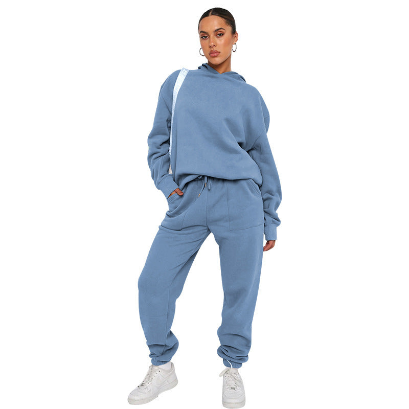 Chloe - Cozy Hooded Sweater