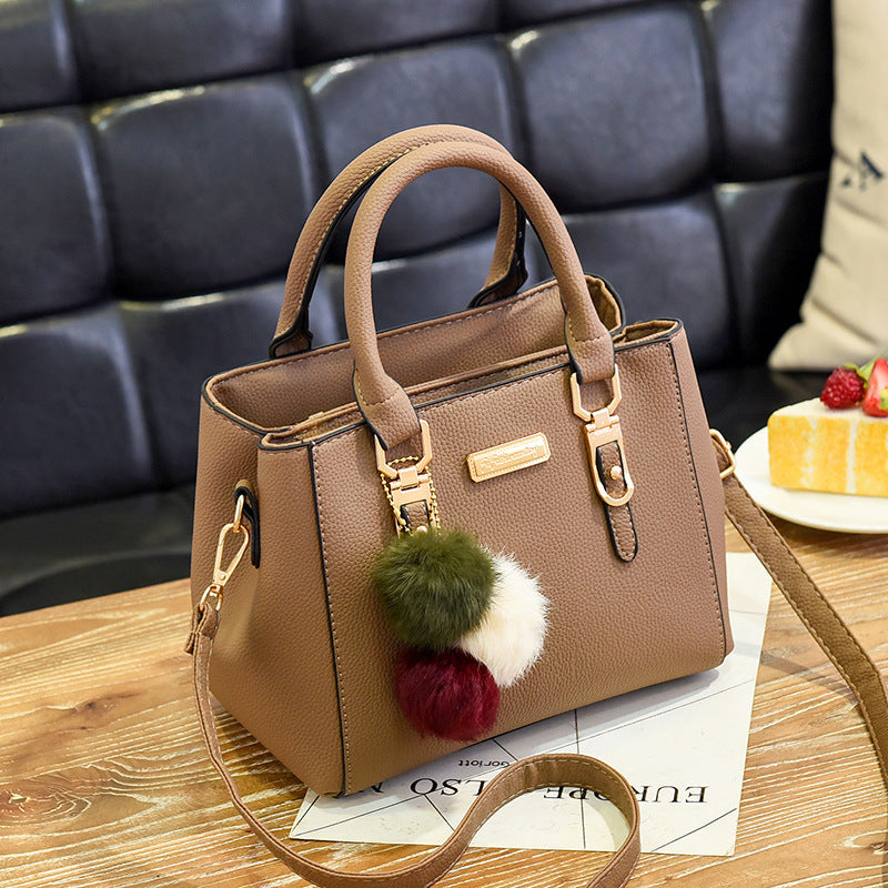 Élaya – Elegant Everyday Handbag