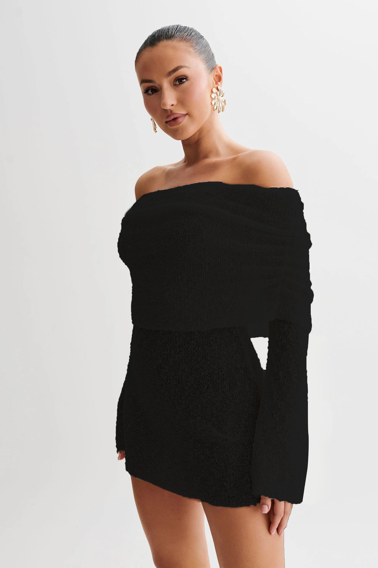 Lila - Off-Shoulder Knit Dress