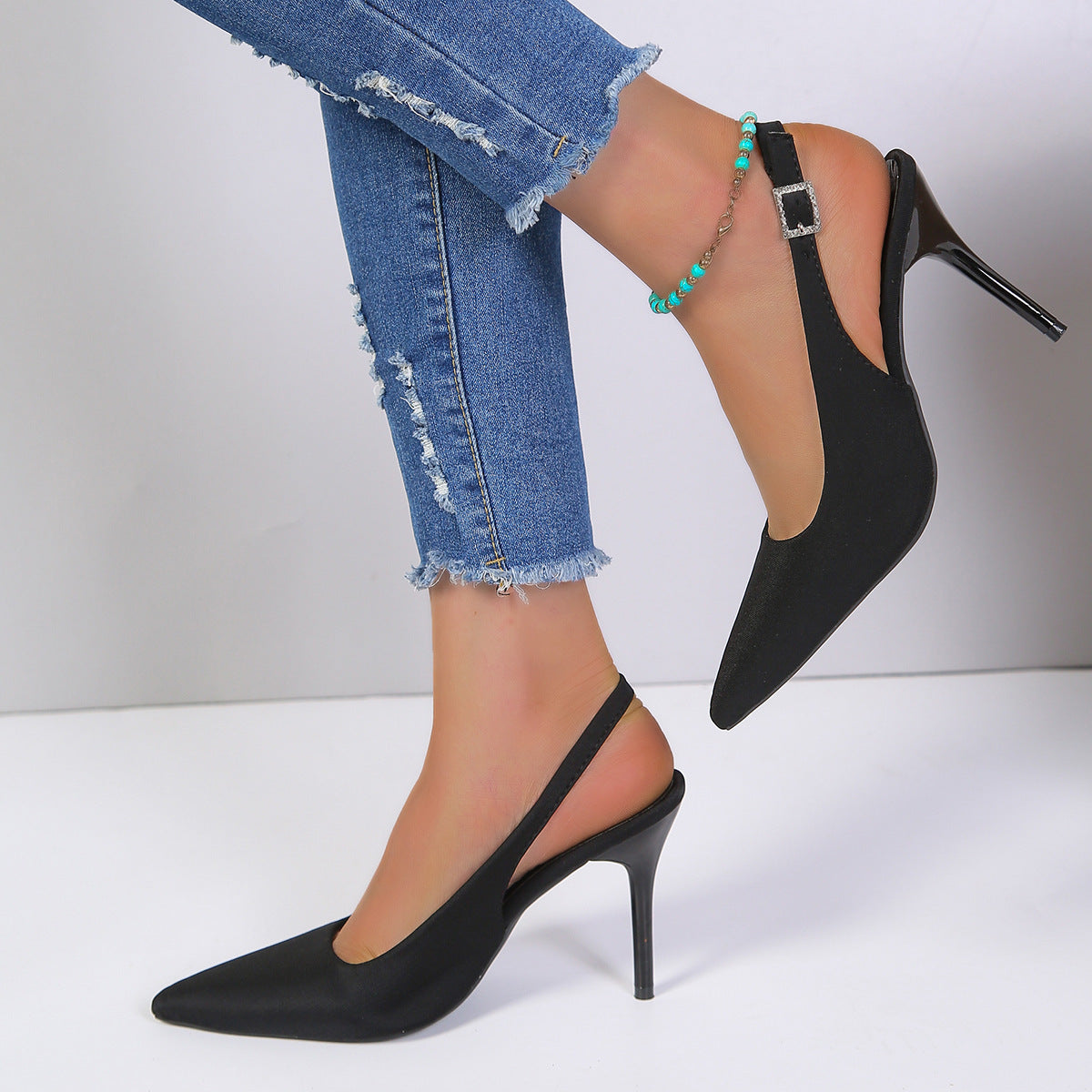 Sarena – Pointed Toe Buckle Sandals