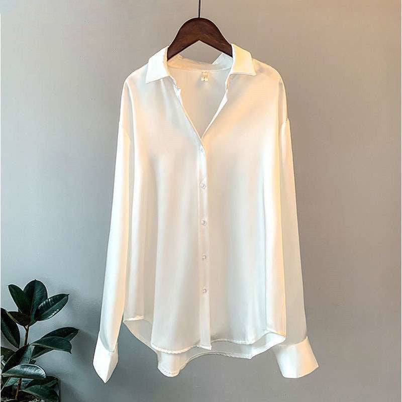 Nia – Women's Long-Sleeved Satin Shirt
