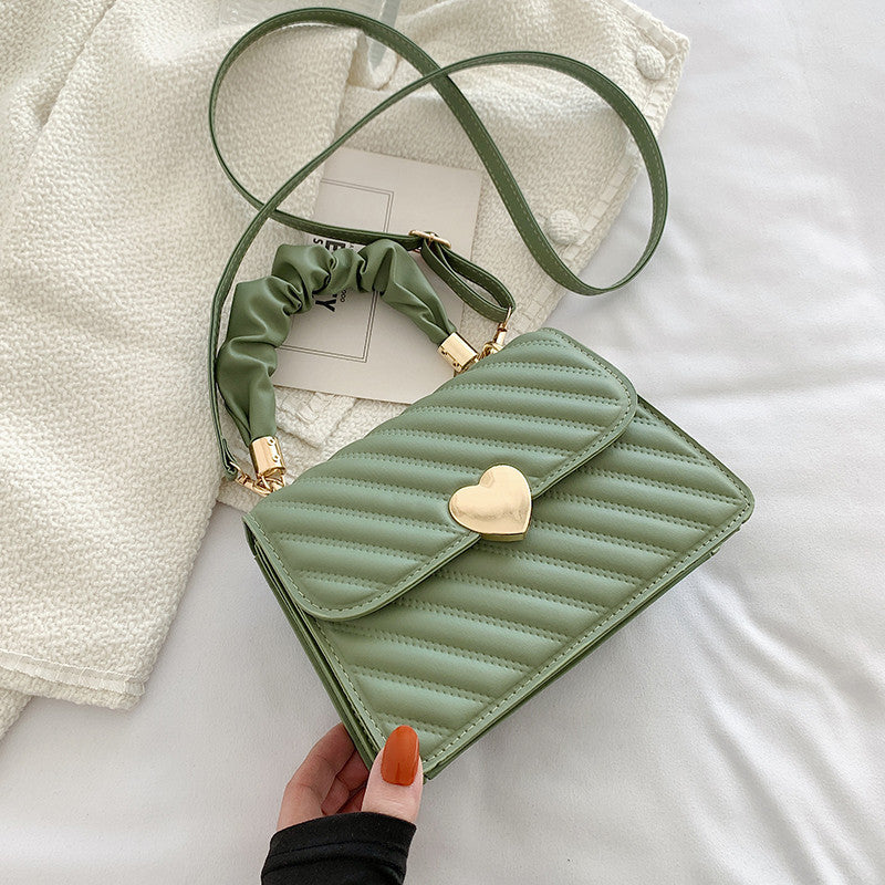Sophia - LuxeLove Chain Shoulder Bag