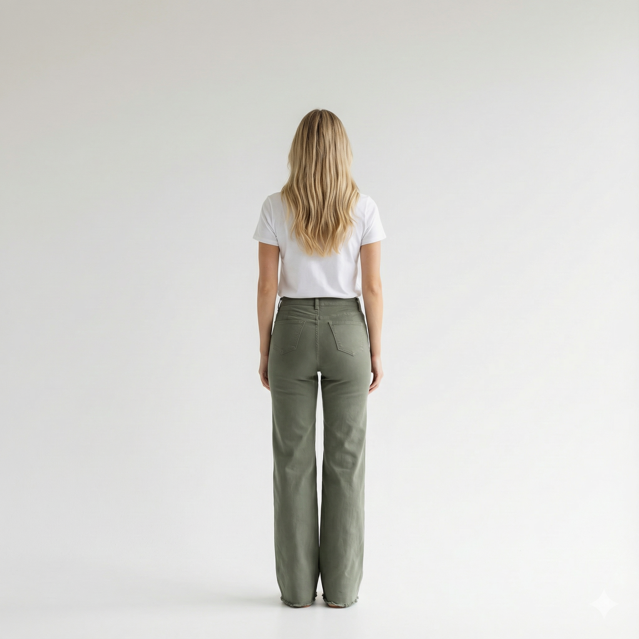 Loly - Slim fit Flared Pants